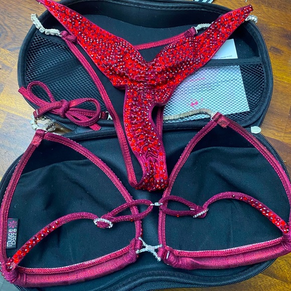 NPC/IFBB Ruby Red Bikini Competition Suit - Picture 5 of 7